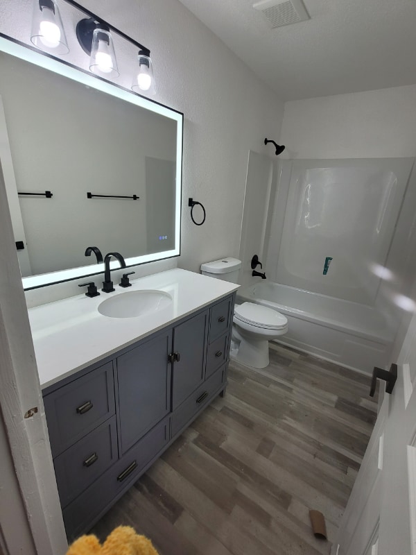 Foto principal - 830 N Ferger Ave