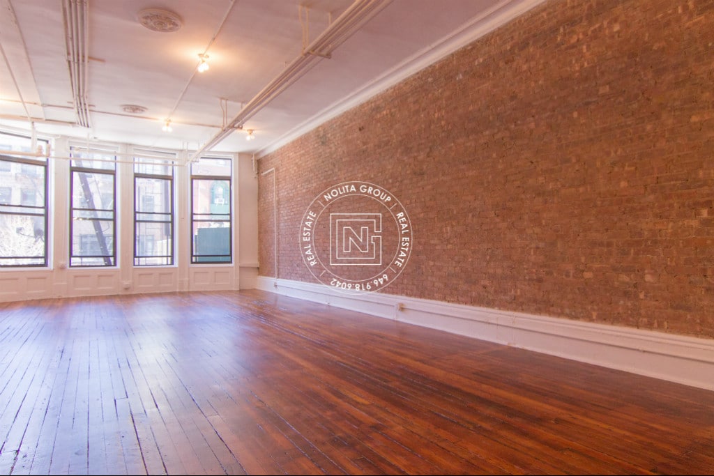 Primary Photo - 221 Bowery