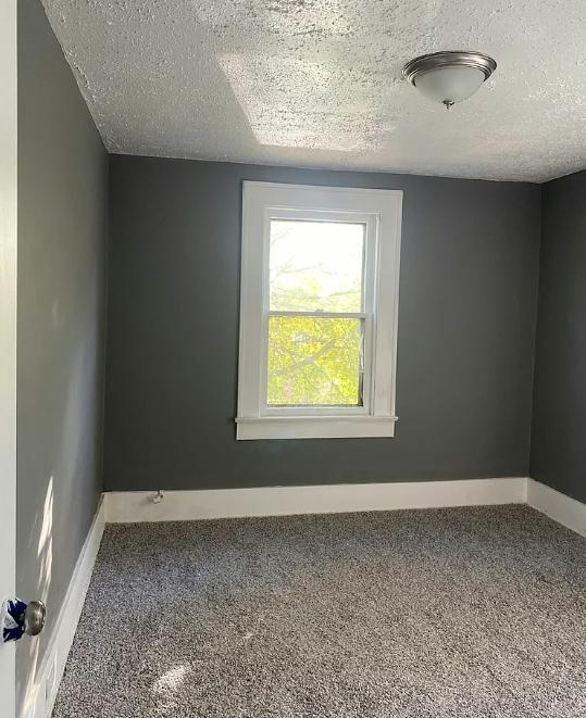 69 E Lowell Ave Akron, OH 44310 – photo 4