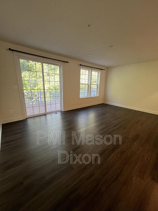 Foto del edificio - 9105 Fox Stream Way