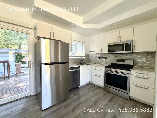 Foto del edificio - 3821 155th Ave SE