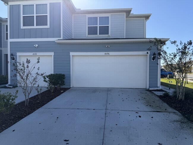 Foto del edificio - 4596 Sparkling Shell Ave