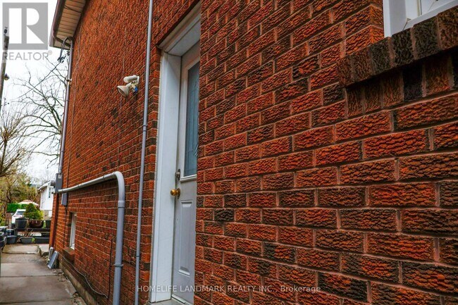 Photo du bâtiment - 67 Abitibi Ave