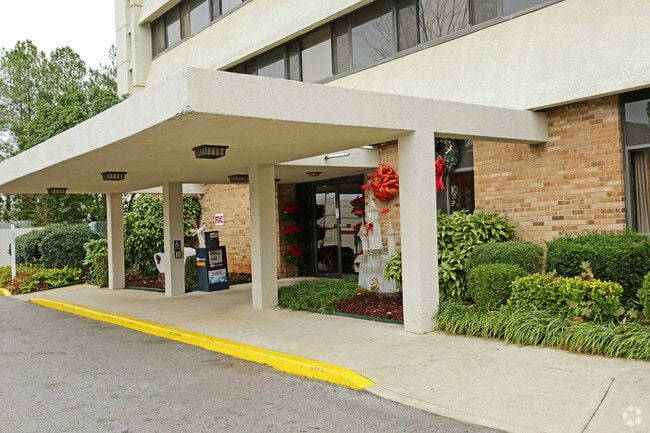 Building Photo - Presbyterian Apartments