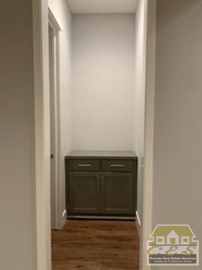 Foto del edificio - 37443 Bay Crest Rd