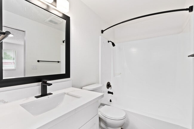 Interior Photo - Arise at Arlington