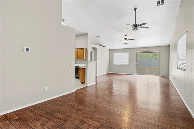 Foto del edificio - 627 Grant St SE