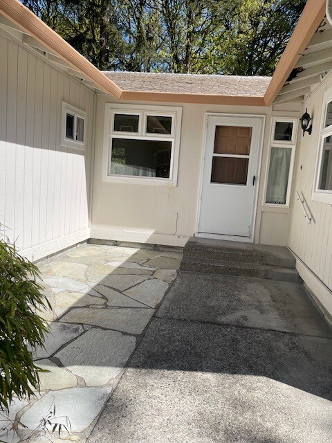 Foto del edificio - 4219 67th Ave NW