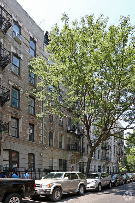 Building Photo - 514 W 148th St