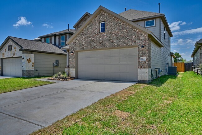 Foto del edificio - 1053 Lilly Ln