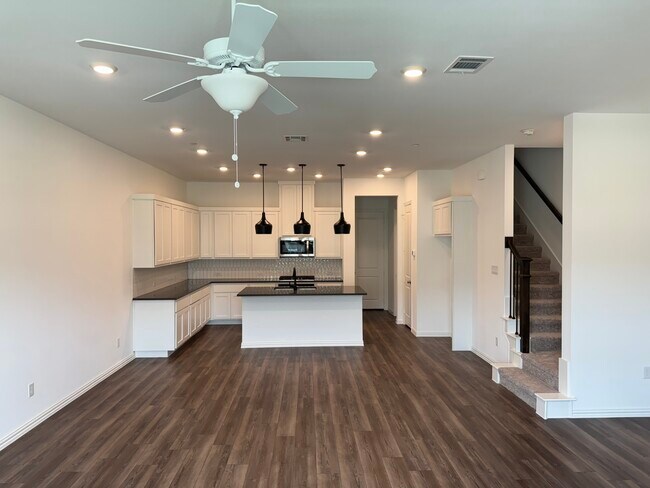 Building Photo - 6226 Baritone Ct