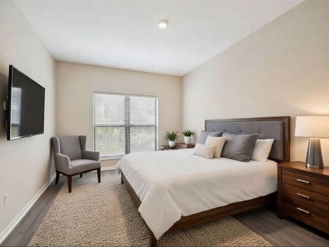 Building Photo - 11711 Memorial Dr