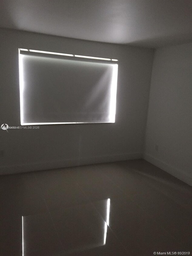 Building Photo - 4600 NW 79th Ave