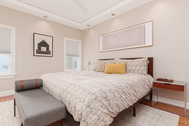 Foto del edificio - 99 W Circular St