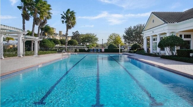 Foto del edificio - 5034 Barnet Dr