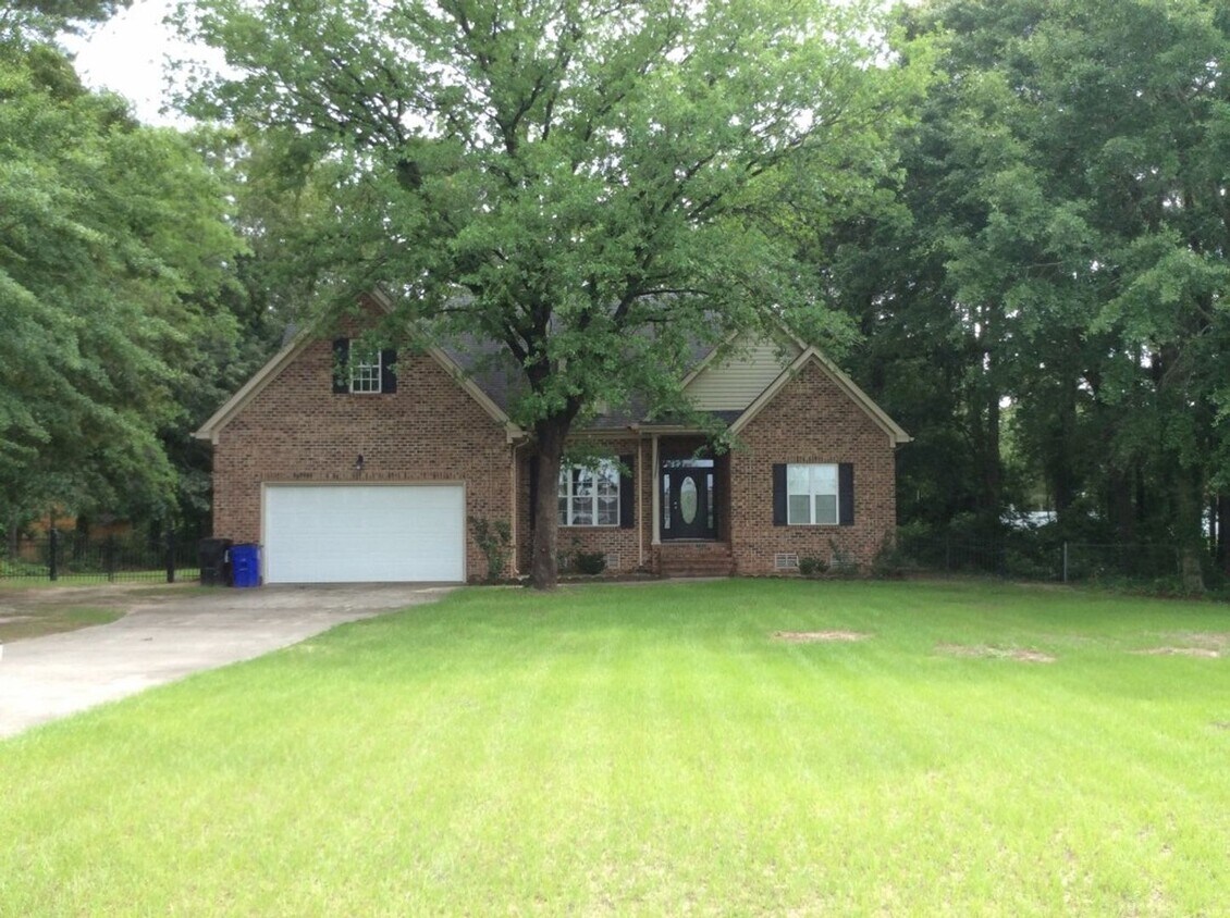 Primary Photo - 1401 Dollard Town Rd