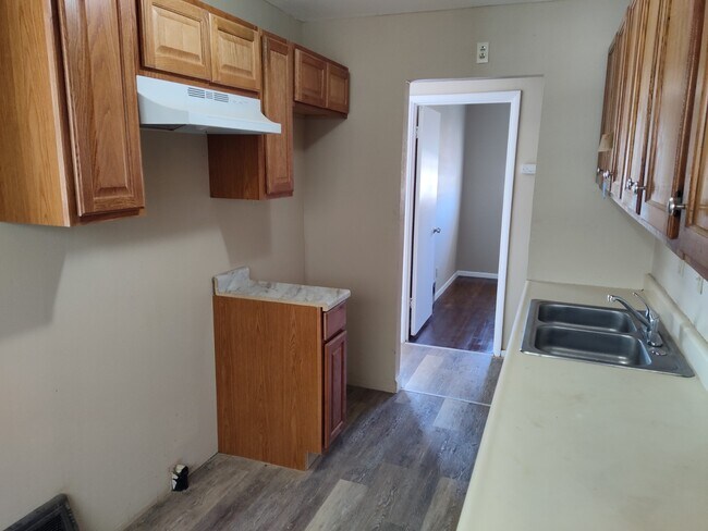 Building Photo - 314 Shepley Dr