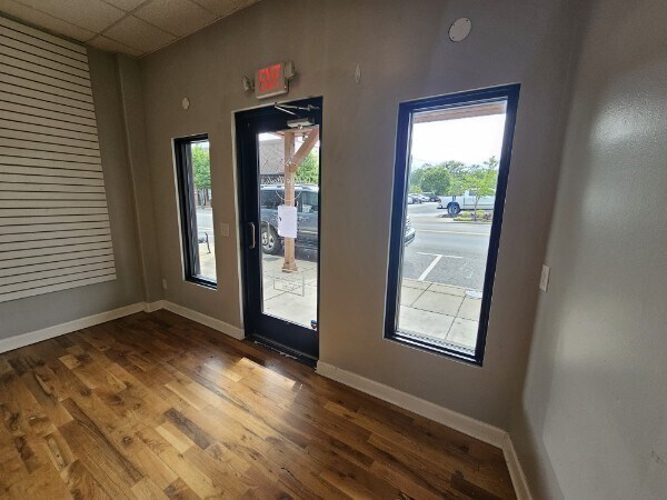 Foto del edificio - 710 S Main St