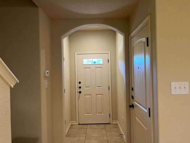 Foto del edificio - 6323 Luglio Lane #101, San Antonio, TX. 78244