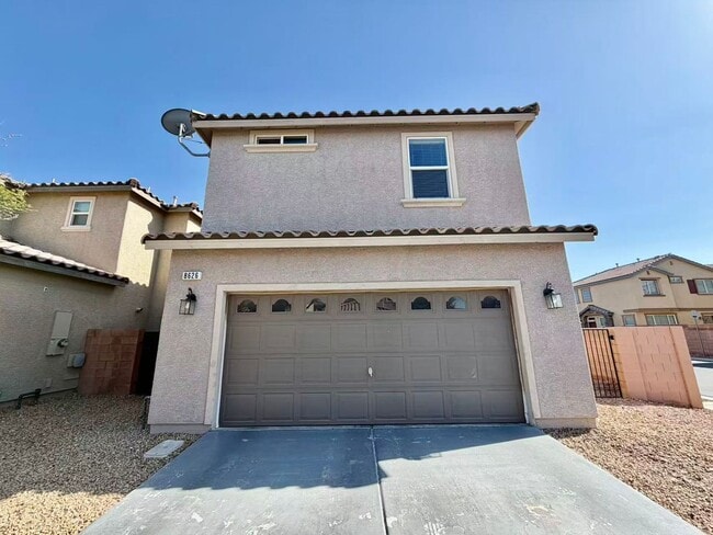 Building Photo - Beautiful 5 bedroom House