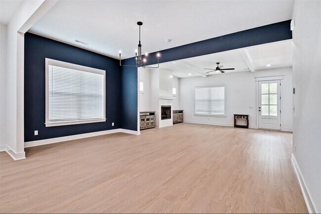 Building Photo - 6207 SW Luster Rd