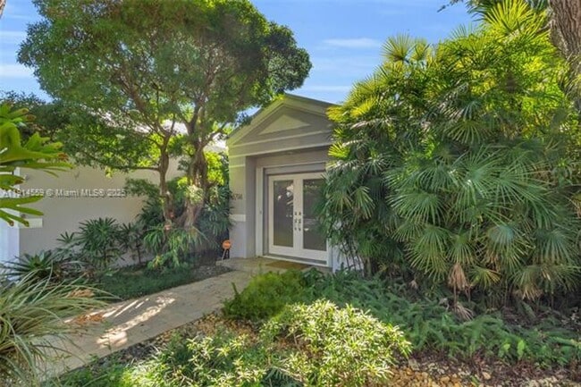 Building Photo - 5794 SW 76th Terrace