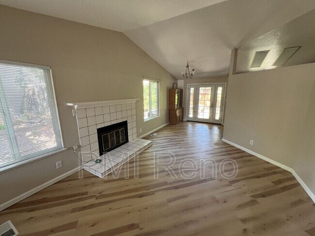 Foto del edificio - 1400 Canyon Creek Rd