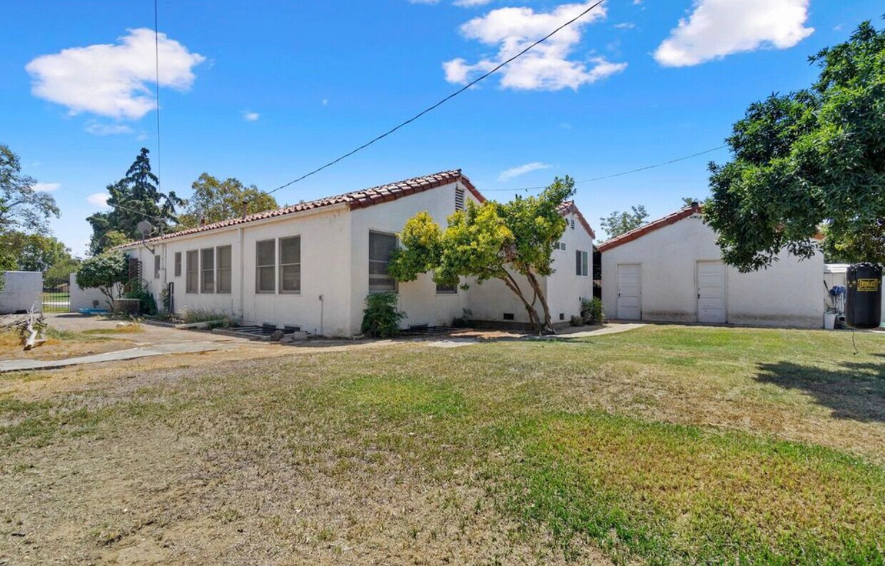 Building Photo - 285 N McKinley Ave