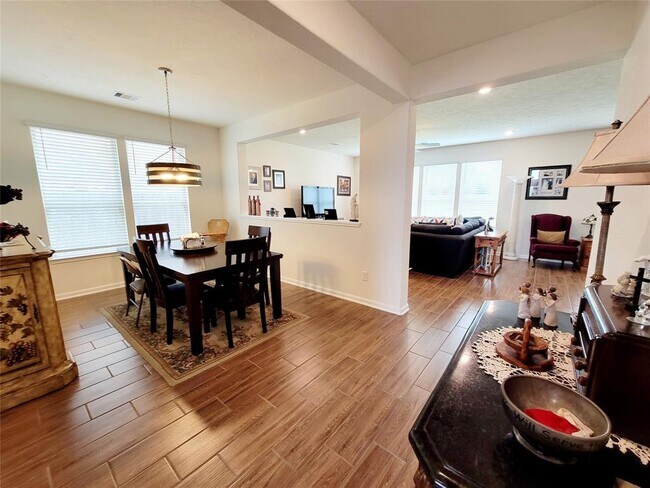 Foto del edificio - 1718 Ruby Plains Ct.