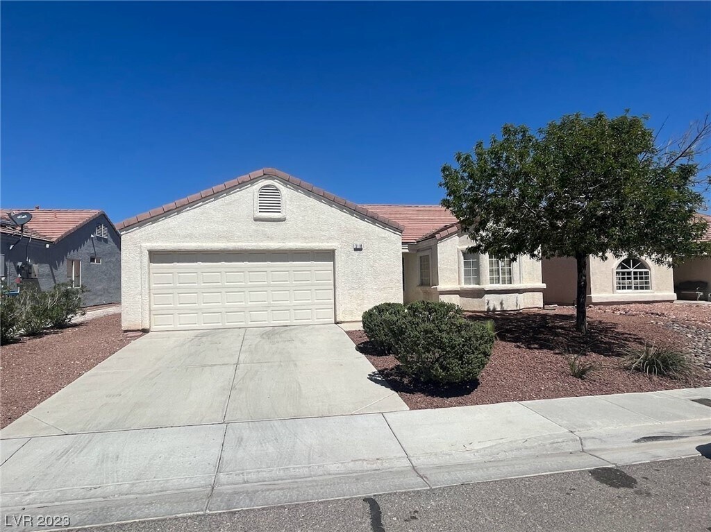 Foto principal - 3110 Fern Crest Ave
