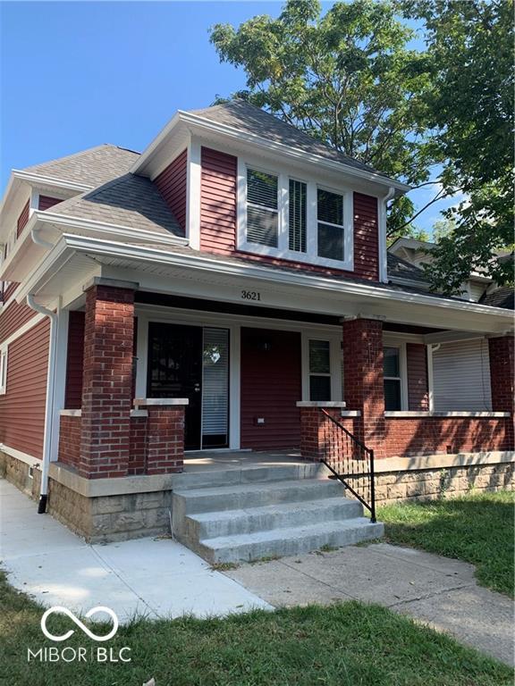 Foto del edificio - 3621 N Kenwood Ave