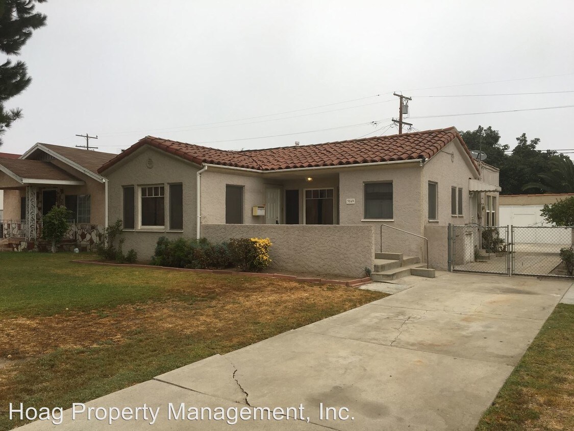 Primary Photo - 3169 Grand Ave