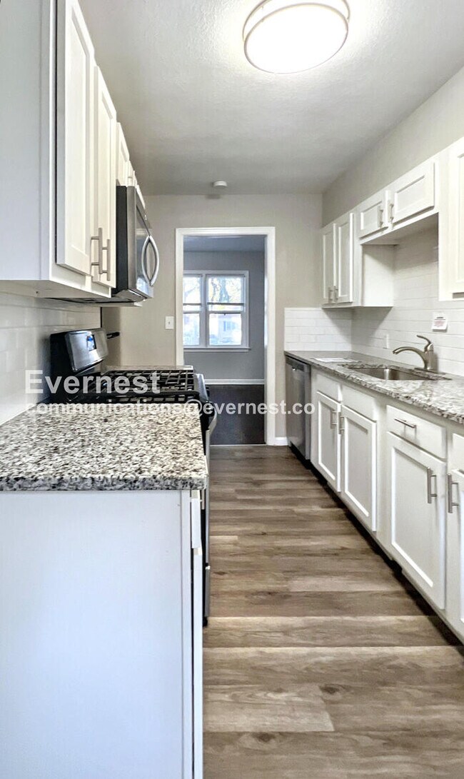 Foto del edificio - 9611 E 33rd St S