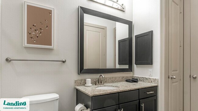 Building Photo - 2626 Fountain View Dr