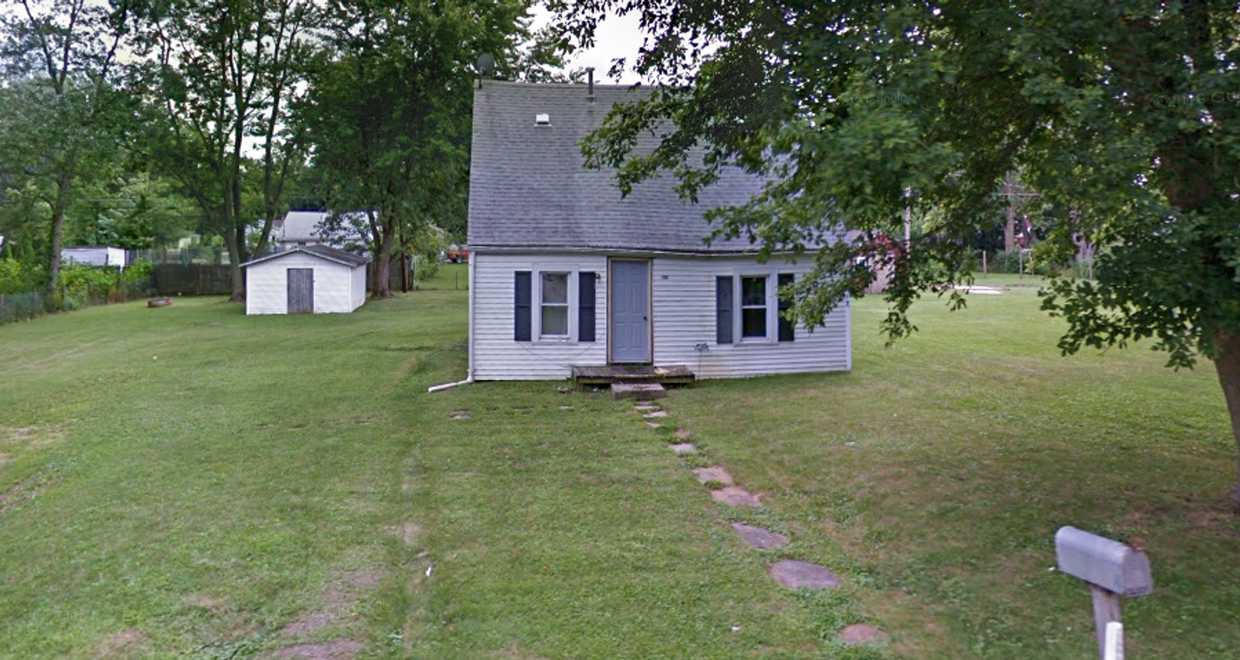 Foto principal - Cozy Home with a Lot of Land!