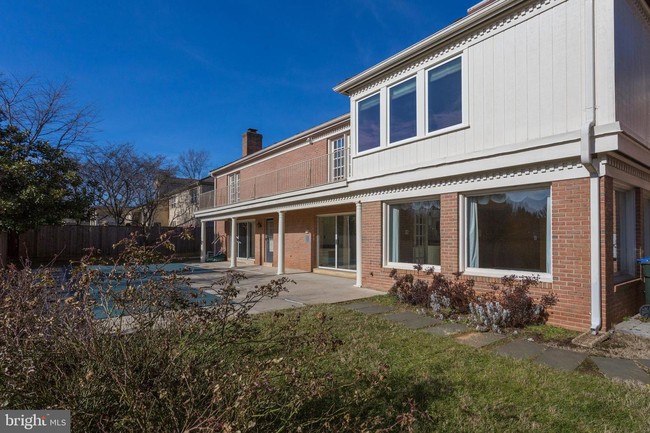 Building Photo - 6209 Stoneham Ln