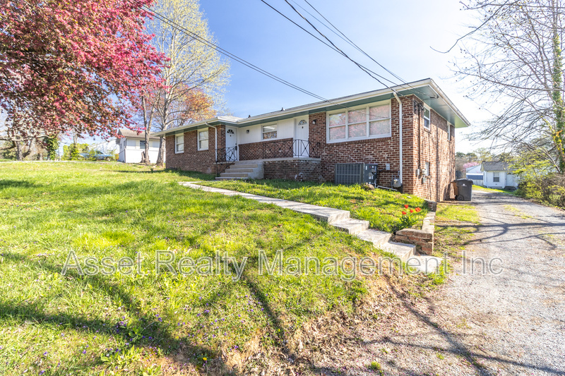 Primary Photo - 4802 Inskip Rd