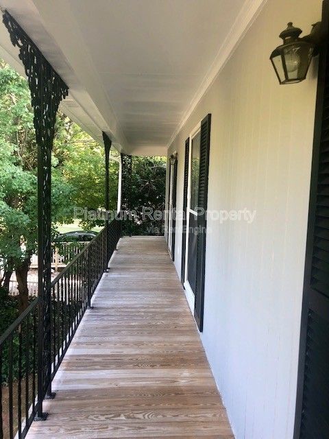 Foto del edificio - 5614 Chamblee Dunwoody Rd