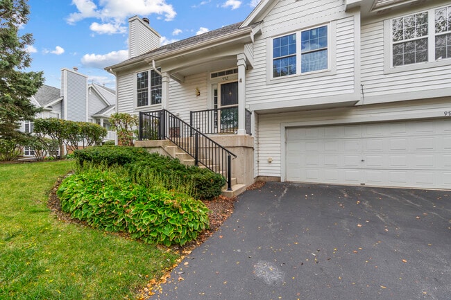 Building Photo - 992 Manchester Cir