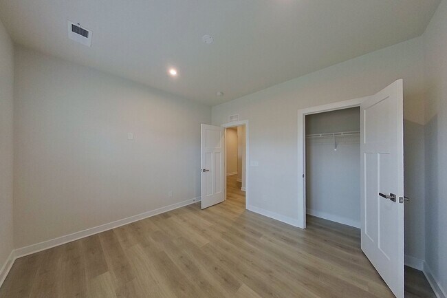 Foto del edificio - 1237 Fiddletree Ln