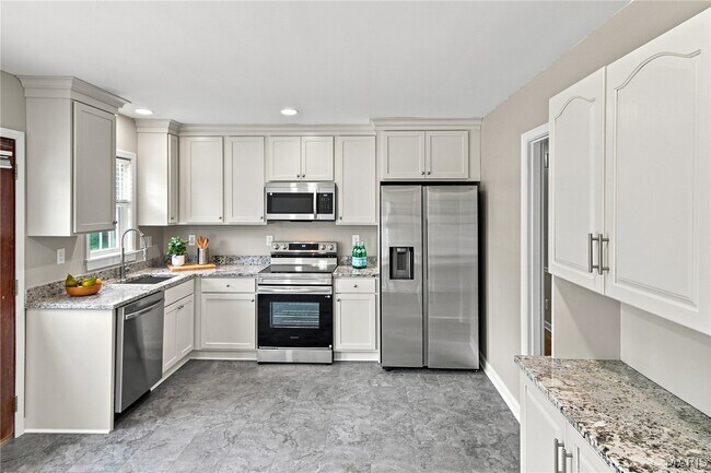 Foto del edificio - 12305 Conway Rd