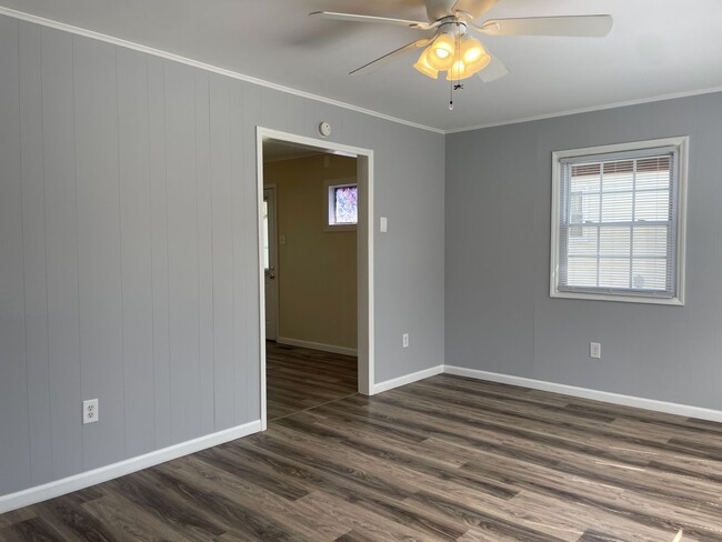 Foto del edificio - 3409 Jackson Farm Rd, Hopewell