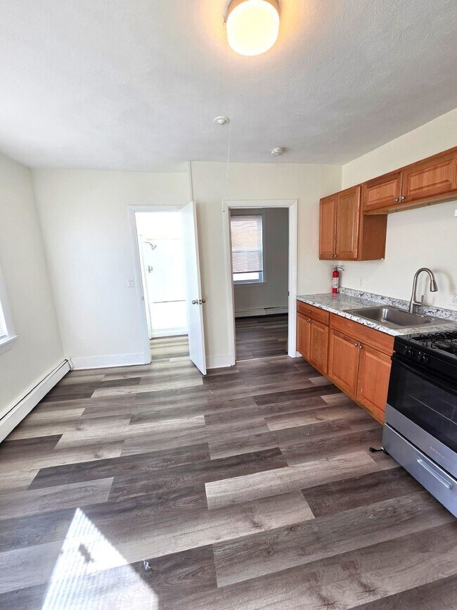 Foto del edificio - 91-99 Ives Street