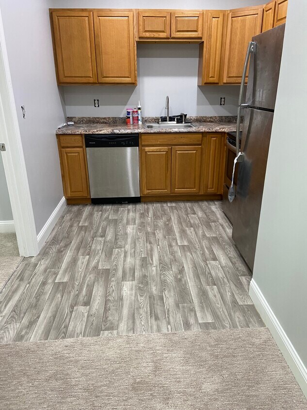 Foto principal - 15 LLC-23 Elm St