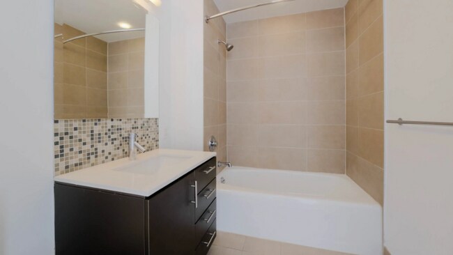 Foto del edificio - 500 W 23rd St