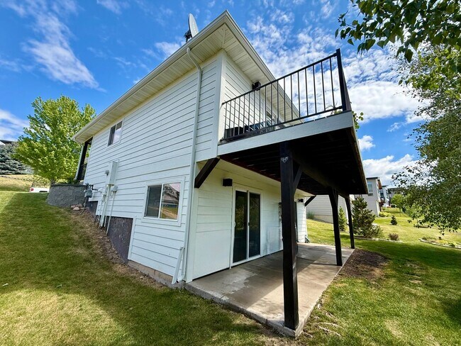 Foto del edificio - Recently Updated 3 Bed / 2 Bath Home in Butler Creek!