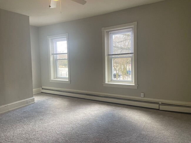 Building Photo - 207-211 Haverford Avenue