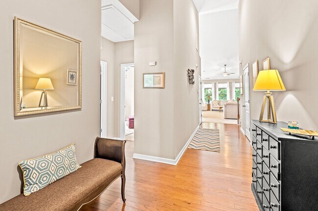 Foto del edificio - Lovely, spacious ranch in Arrowhead Greens...