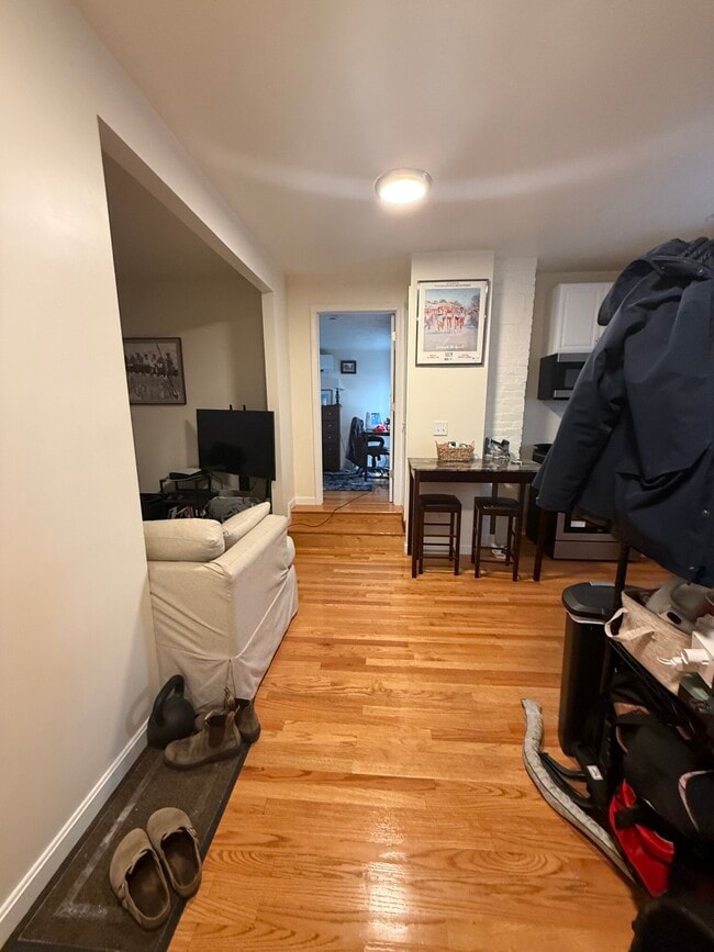 Foto del edificio - 518 E 3rd St