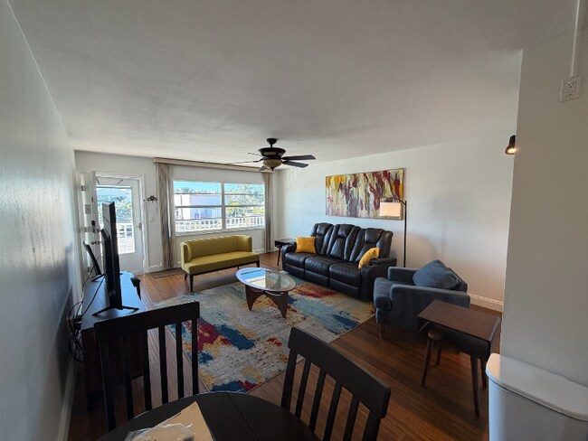 Photo - 6161 Gulf Winds Dr Apartment